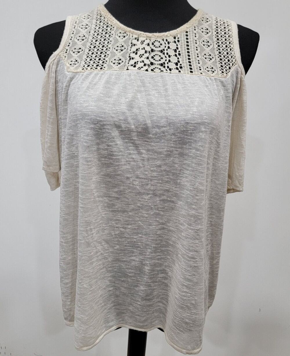 Bellambra Small Ivory Top Lace Crochet Coquette Romantic Coastal Shabby Chic